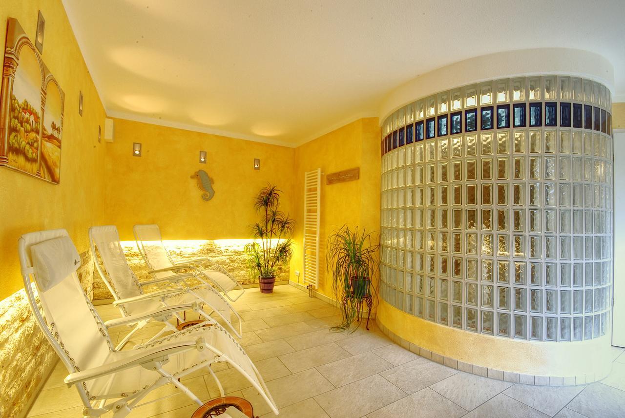Hotel Jakob Gross-Umstadt Ngoại thất bức ảnh