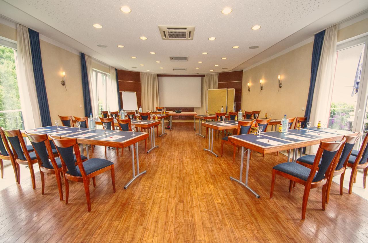 Hotel Jakob Gross-Umstadt Ngoại thất bức ảnh